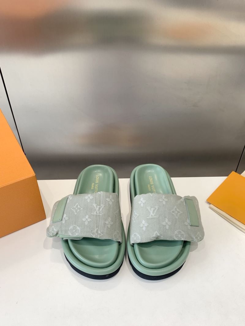 Louis Vuitton Slippers